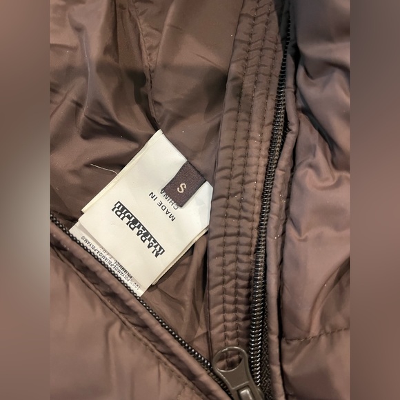Napapijri Field Down Vest Brown Removable Fur Hood with Patches Sz S - Picture 13 of 16